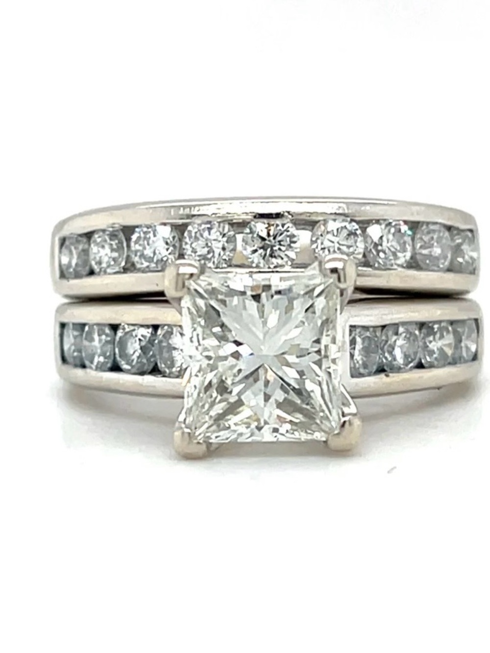 Princess Cut Diamond Bridal Set in White (Unbranded)